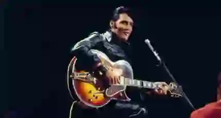 Elvis Presley ©EPE, Inc.