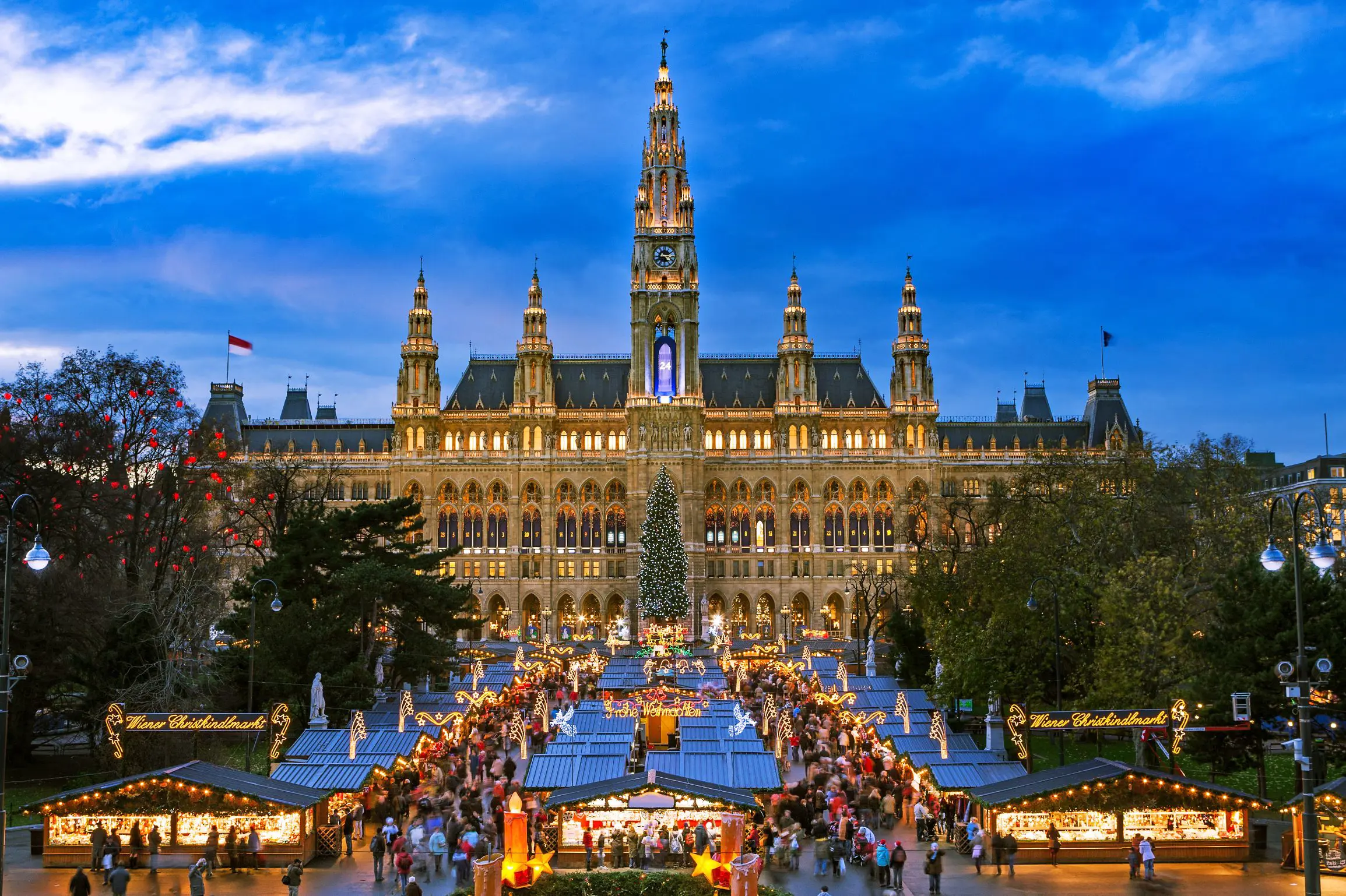 Vienna Christmas Market Breaks 2025/2026 | Newmarket Holidays