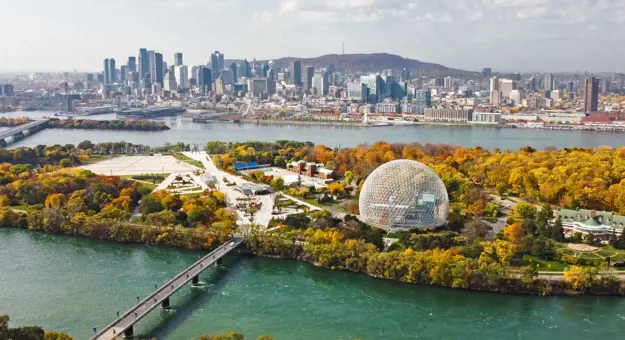  Montreal City skyline In Canada