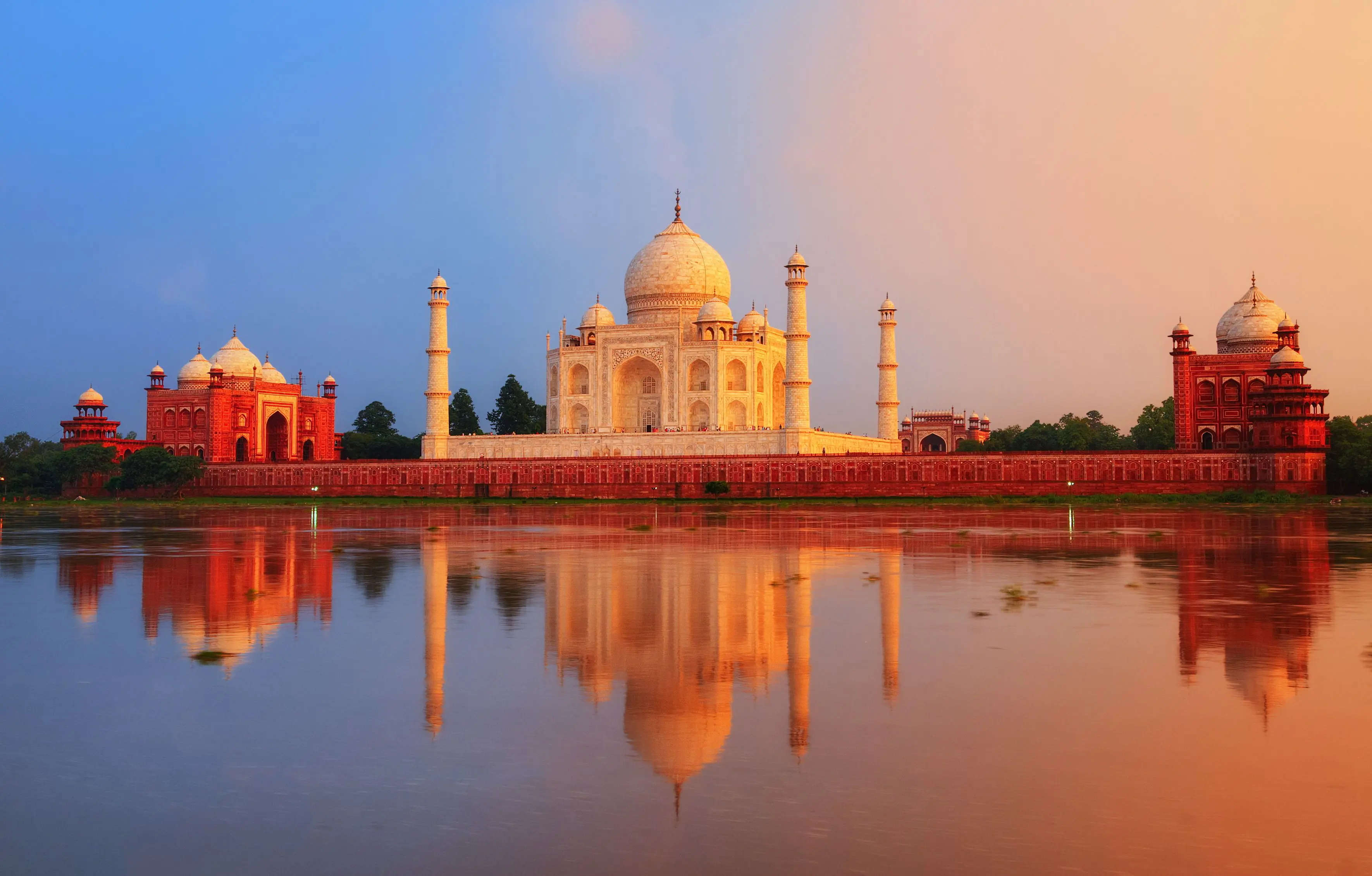 From Taj Mahal to Goa Beaches: Tips for First-Time Visitors to India - Understanding India as a Destination