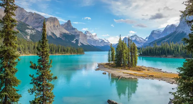 Sh 423137002 Spirit Island Maligne Lake Jasper National Park Alberta Canada