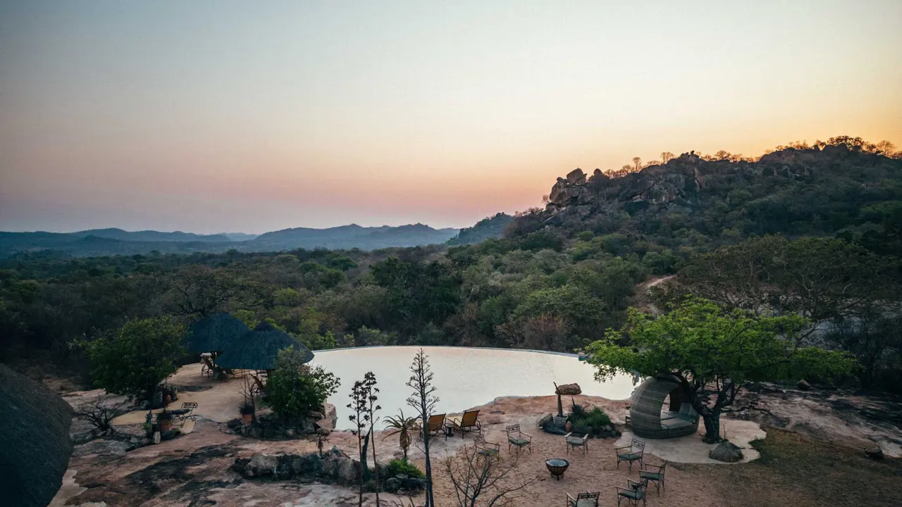 Amalinda Lodge, Matopos Pool