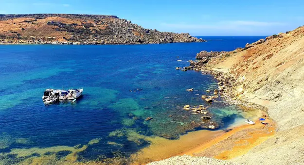 Ġnejna Bay