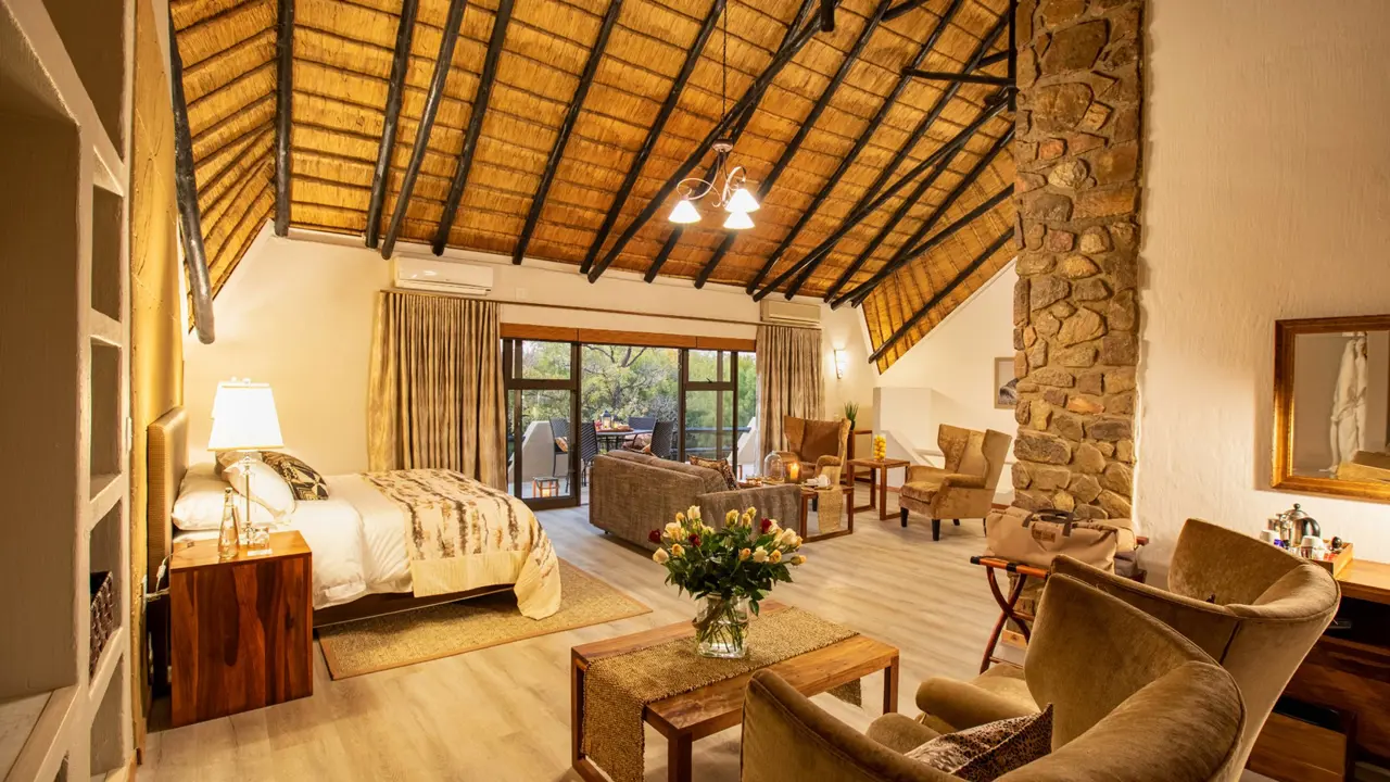 Mabula Game Lodge Accommodation Suite Side View