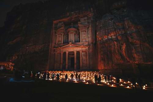 Visit Petra during the evening