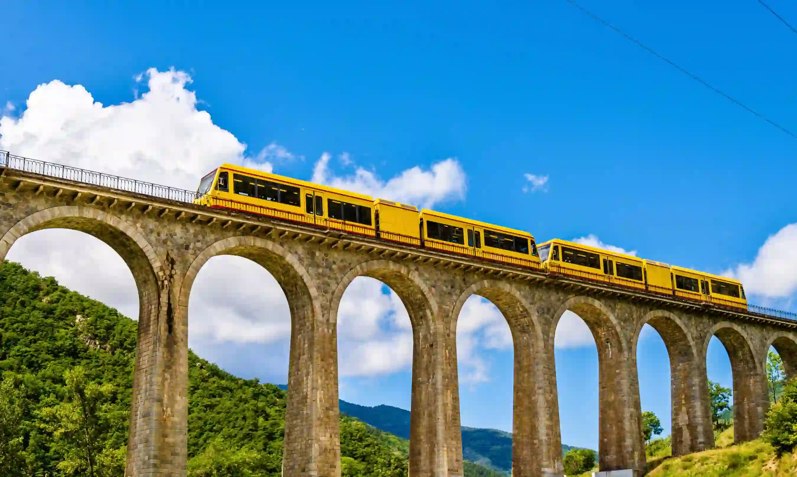 The Yellow Train, Sejourne Bridge