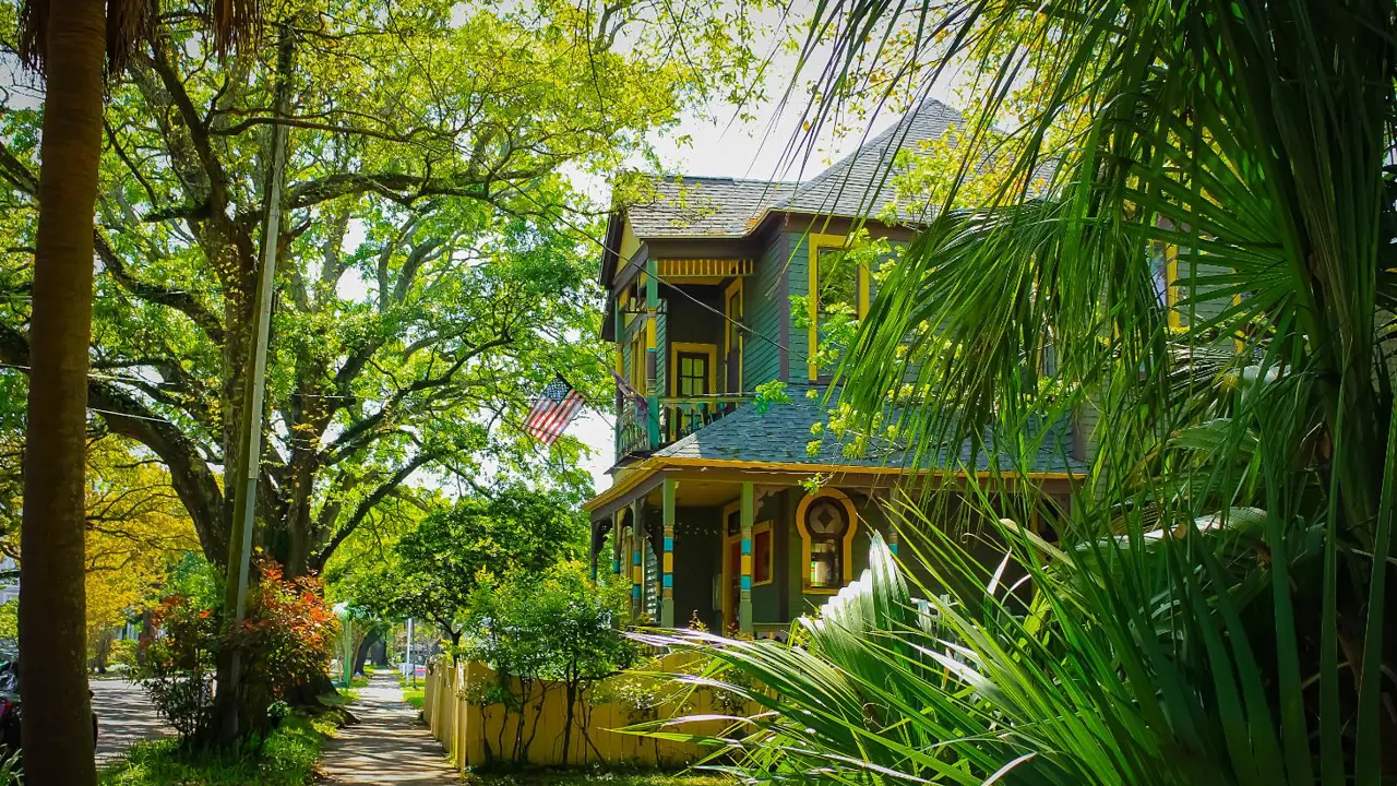 Sh 2129344424 Painted House In Montgomery, Alabama