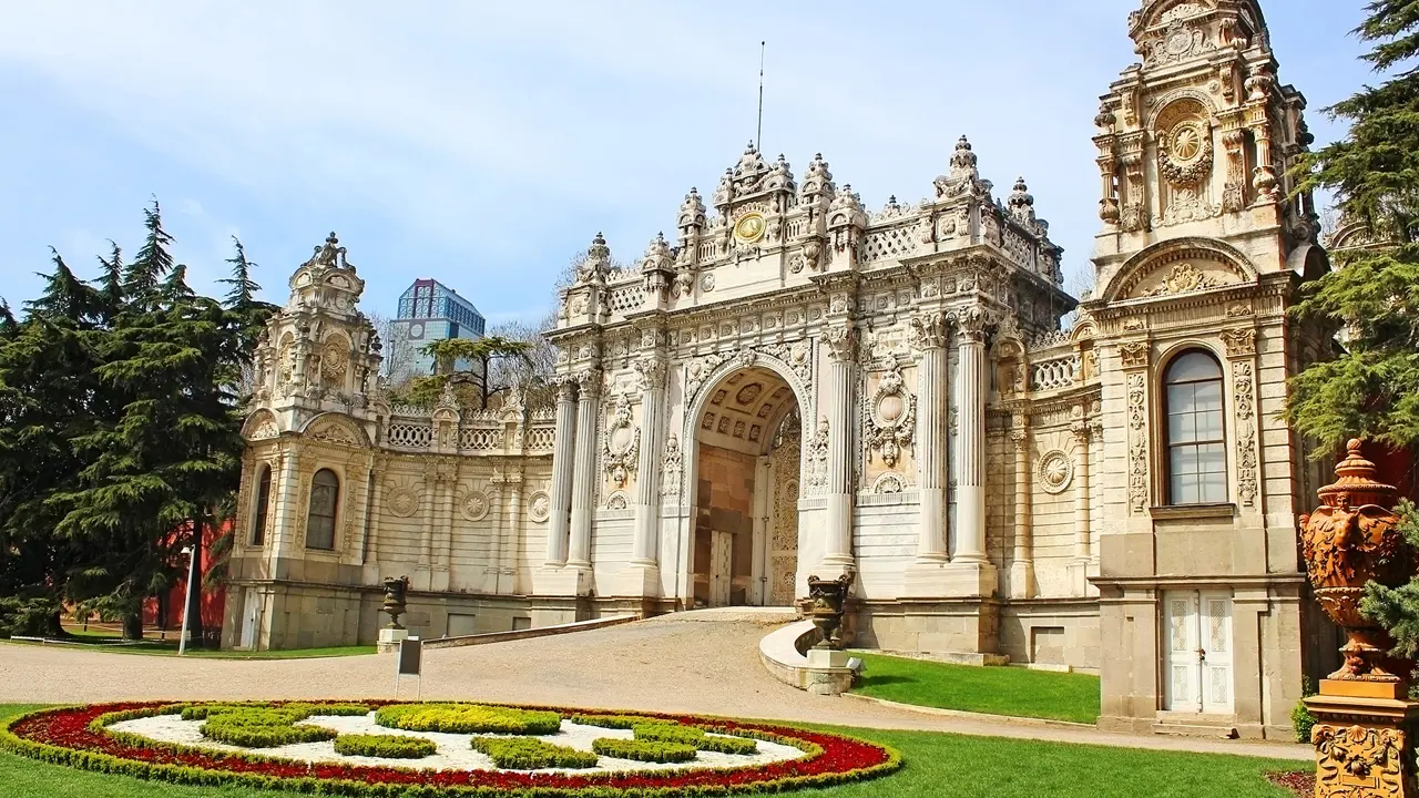 Dolmabahce Palace, Istanbul, Turkey