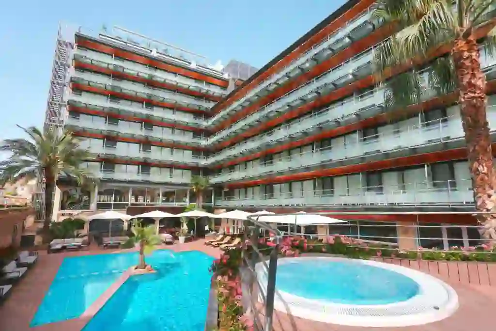 Hotel Kaktus Playa Barcelona 1