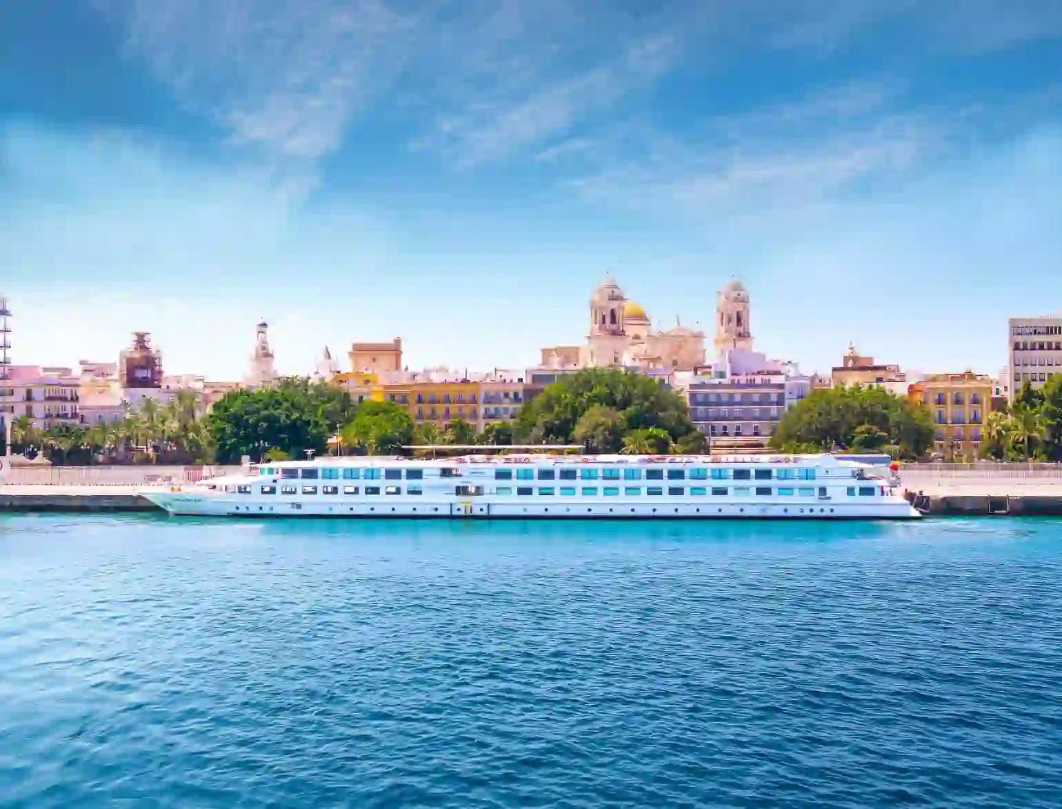 MS La Belle De Cadiz