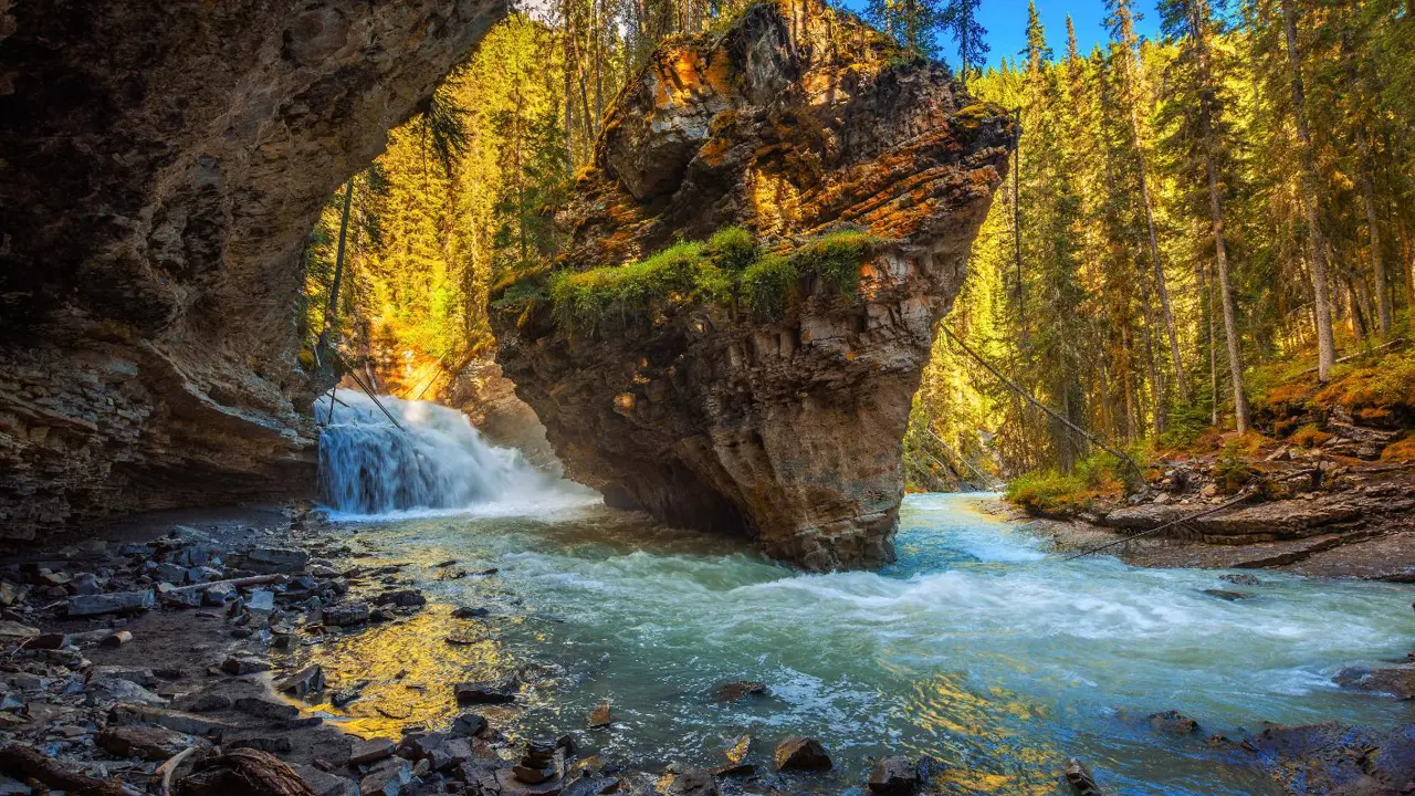 Johnston Creek, Banff