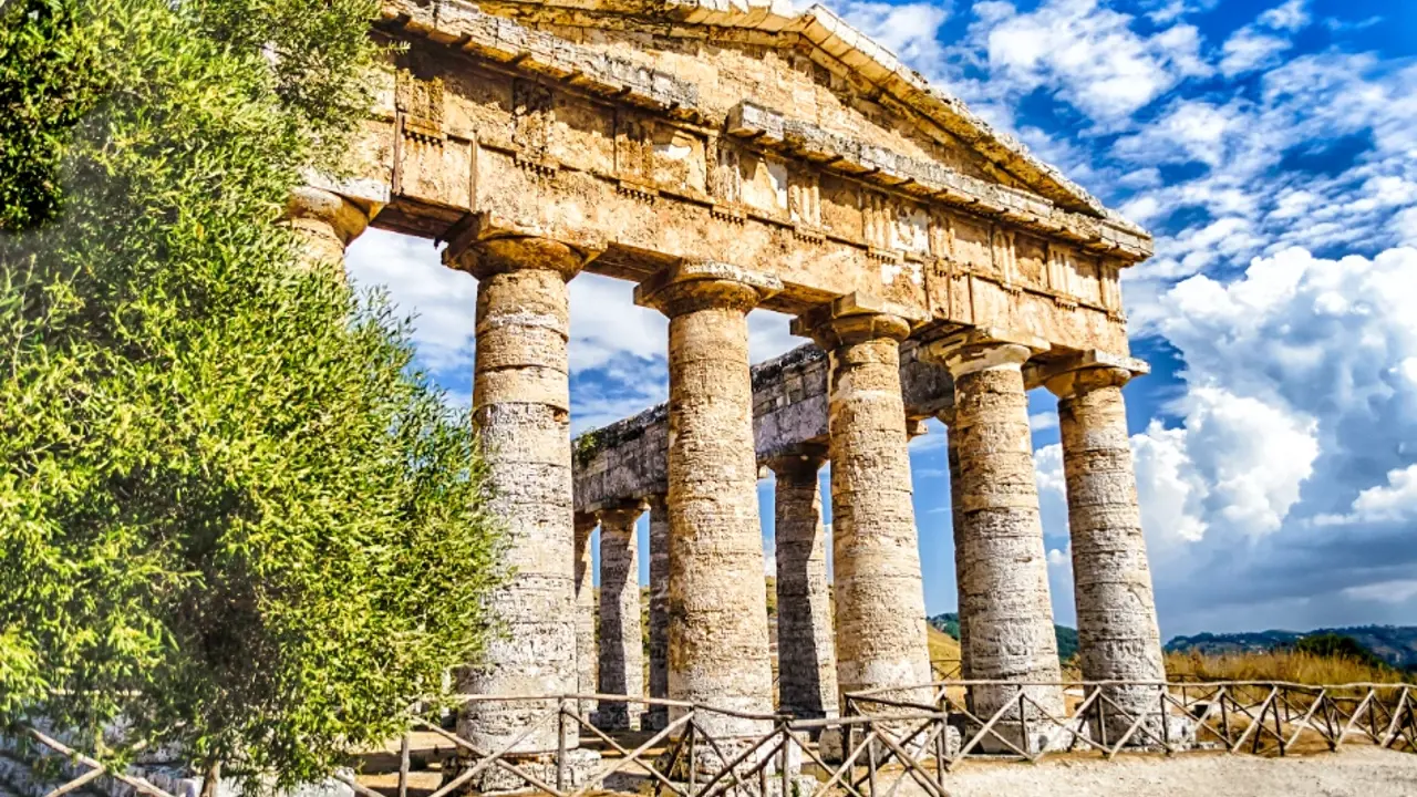 Ancient Greek doric temple in Segesta, Italy