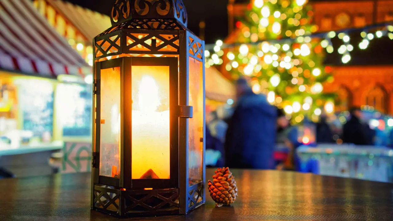 Christmas Market Lamp Closeup