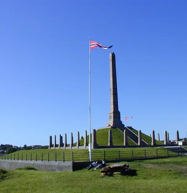 Haraldshaugen Monument