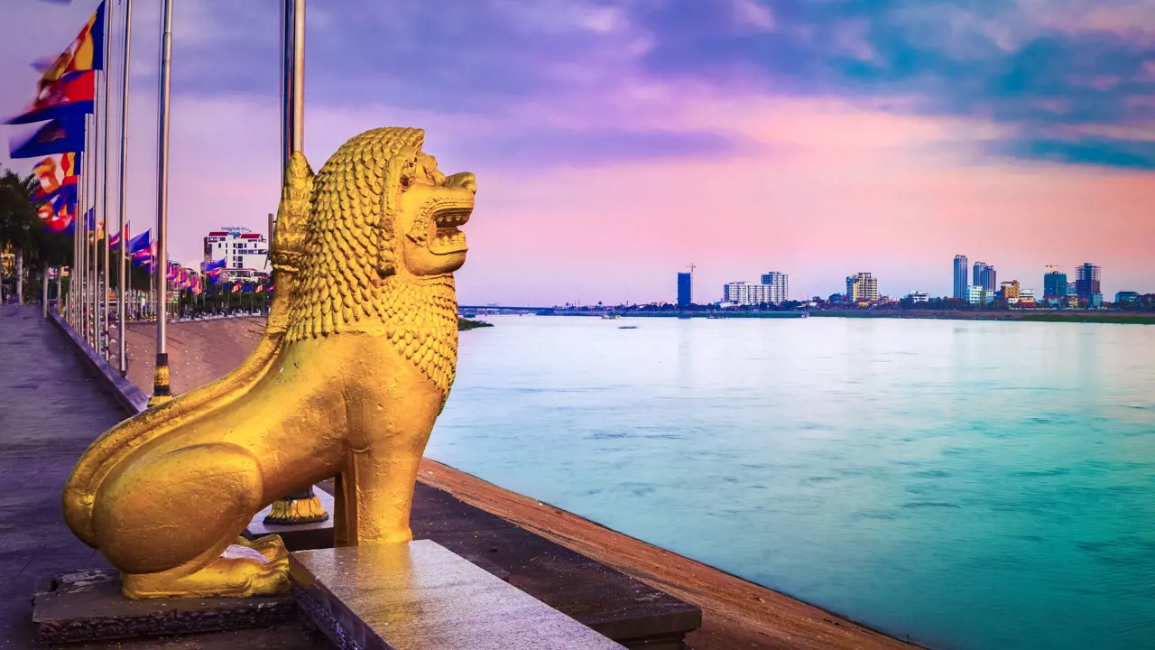 Phnom Penh riverside at sunset