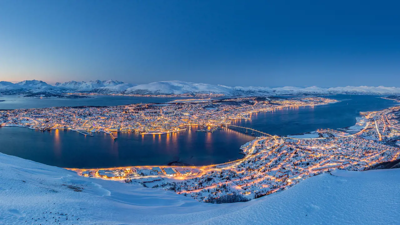 2000X1200 Gettyimages 465471361 Tromso Norway