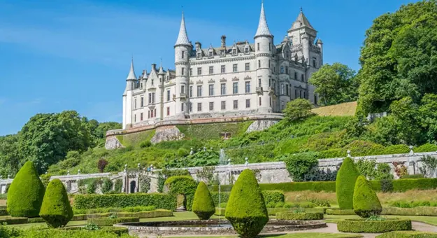 Nmh Dunrobin Castle